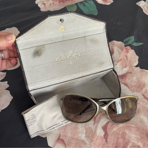 Gold, Tortoises and Crystal Gucci Sunglasses - Picture 3 of 10